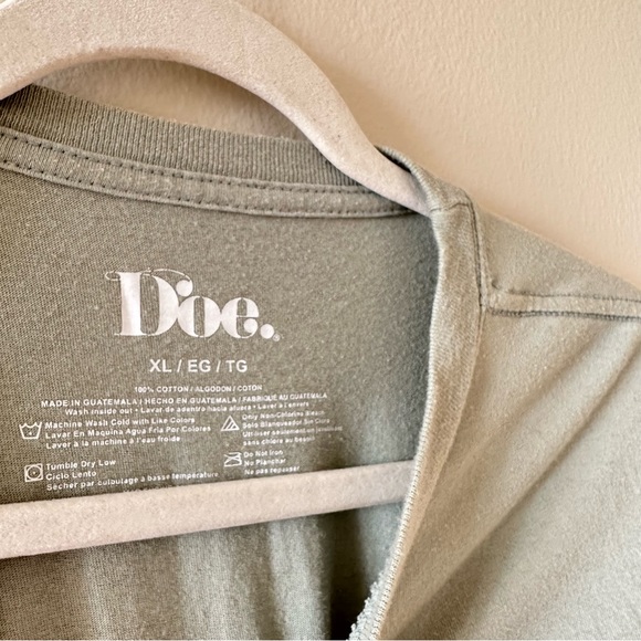 🩷TARGET LIGHT GREEN FLORAL KINDNESS GRAPHIC TEE LIGHTWEIGHT TRENDING SIZE XL - Picture 5 of 8